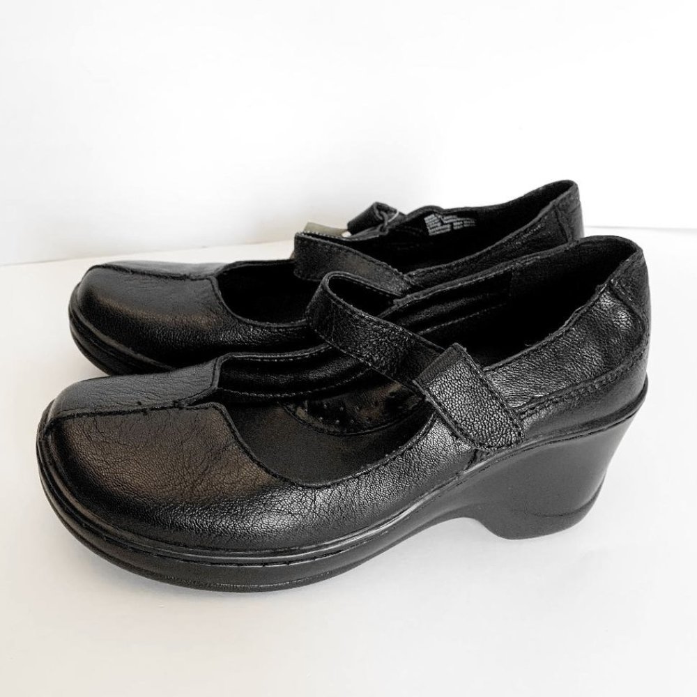 Sonoma Life + Style* Black Leather Mary Jane Shoes